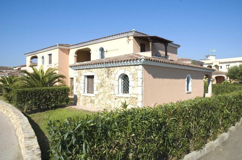 Residence Stella Marina San Teodoro  Exterior foto